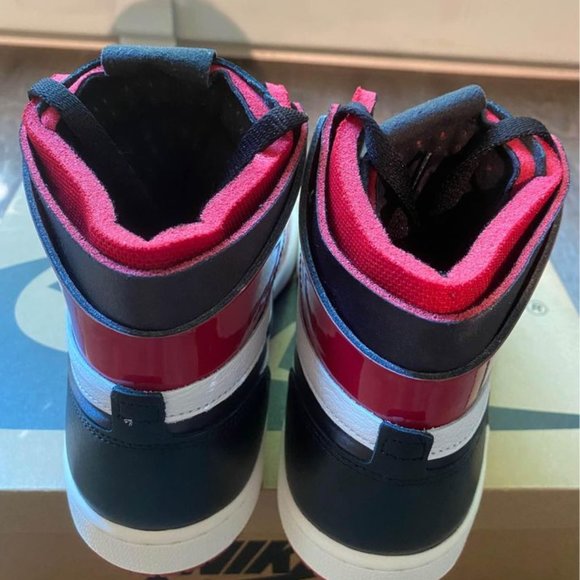 Air Jordan 1 High Patent Chicago Zoom Size 8.5 W - Picture 5 of 7